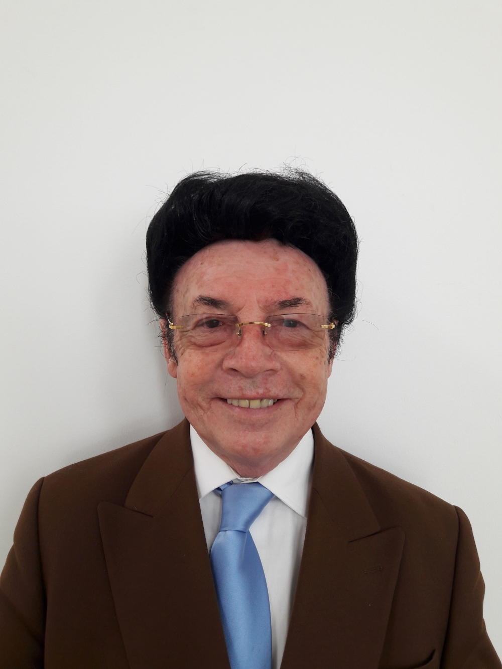 Daniel Mounier - Cruise Greeters